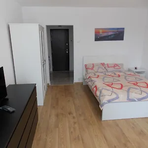 Garsoniera Moderna Apartament