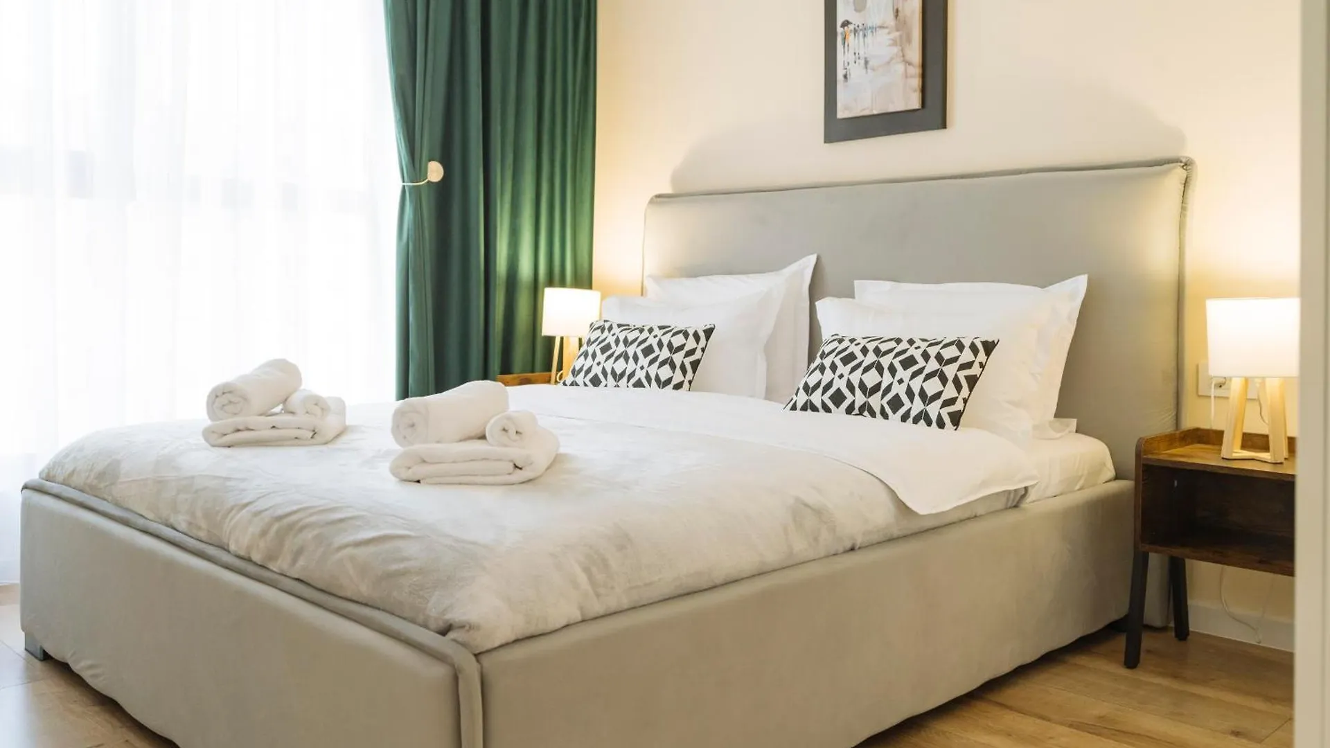 Blue Dream Apartment Plaza With Parking Bukareszt 0*,  Rumunia